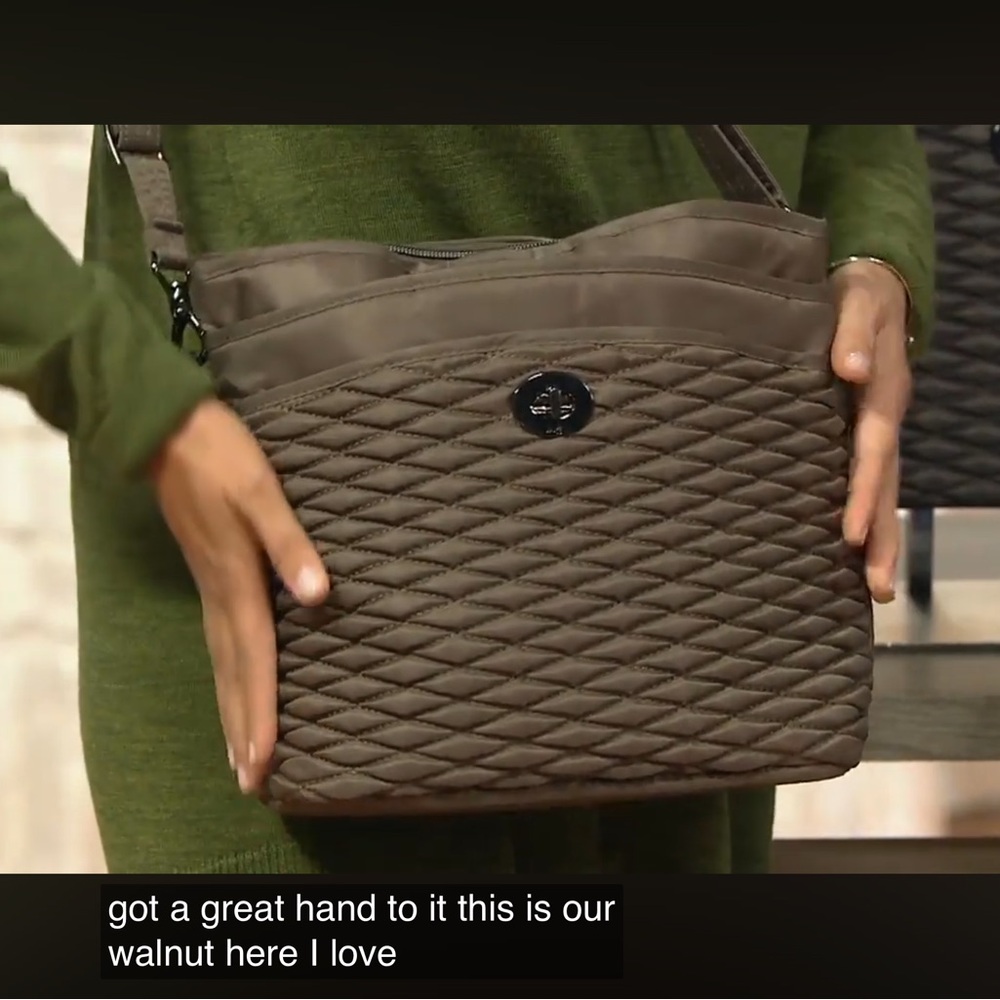 Lug Adagio ‘Bubble Quilted’ Crossbody. Olive Green. NWT - Picture 13 of 13